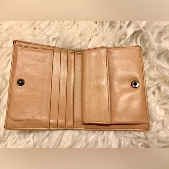 Authentic Vintage Fendi Zucchino Bifold Wallet - Picture 9 of 11